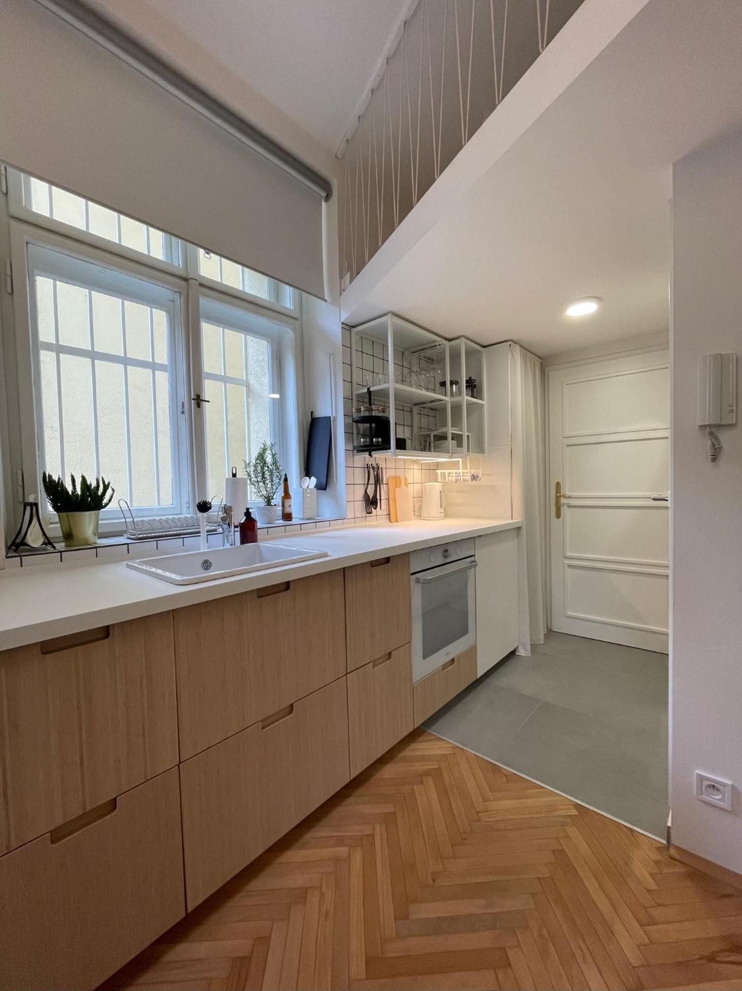 פראג Urban Retreat I Modern Boho Apartments In Lovely Letna District - 10 Minutes From Old Town מראה חיצוני תמונה