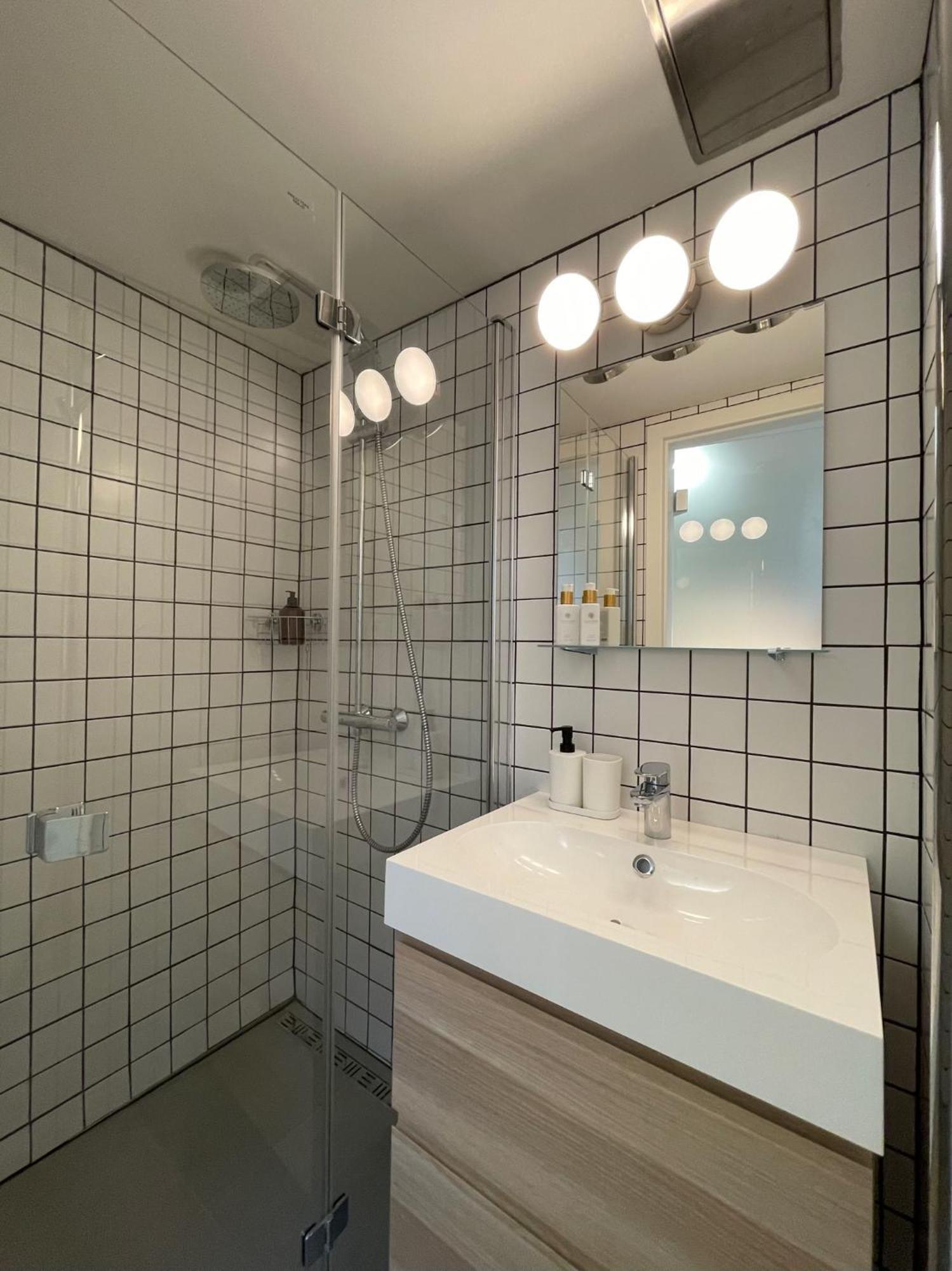 פראג Urban Retreat I Modern Boho Apartments In Lovely Letna District - 10 Minutes From Old Town מראה חיצוני תמונה